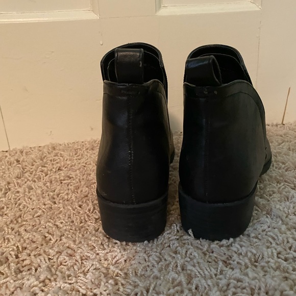 Booties - Picture 4 of 5